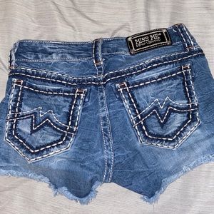 Super cute Miss Me shorts! ❤️
